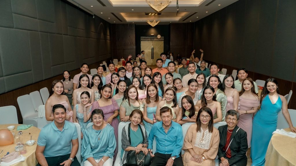 Banco San Jose community gathering